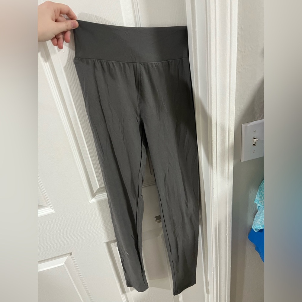 LuLaRoe Women's Charcoal Leggings